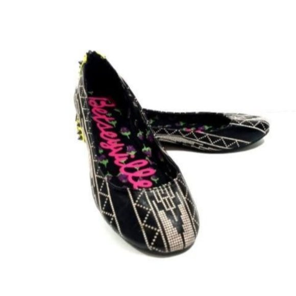 Betsey Johnson Shoes Betseyville Hannah Edgy Ballet Flats Sie 7m